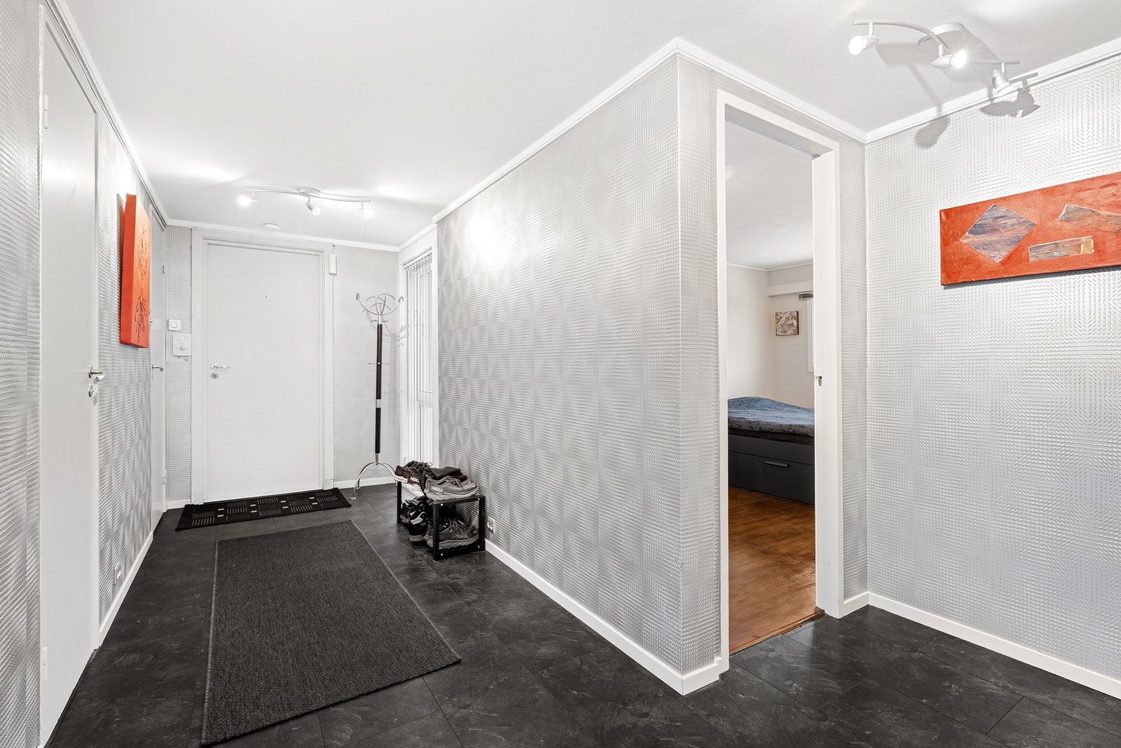 Entre/gang i leiligheten Galleribilde