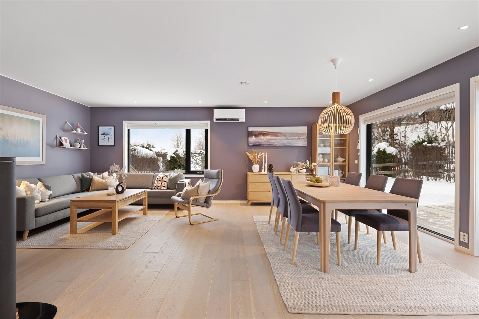 Det er installert varmepumpe luft-til-luft. Galleribilde