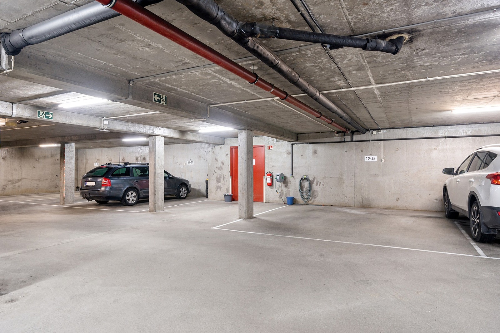 Fast p-plass i kjeller følger leiligheten. Galleribilde