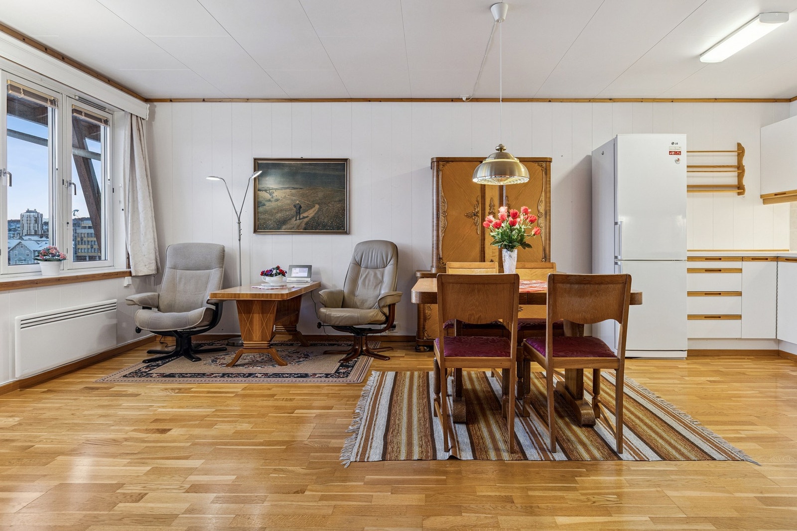 Her får man god plass til spisebord Galleribilde