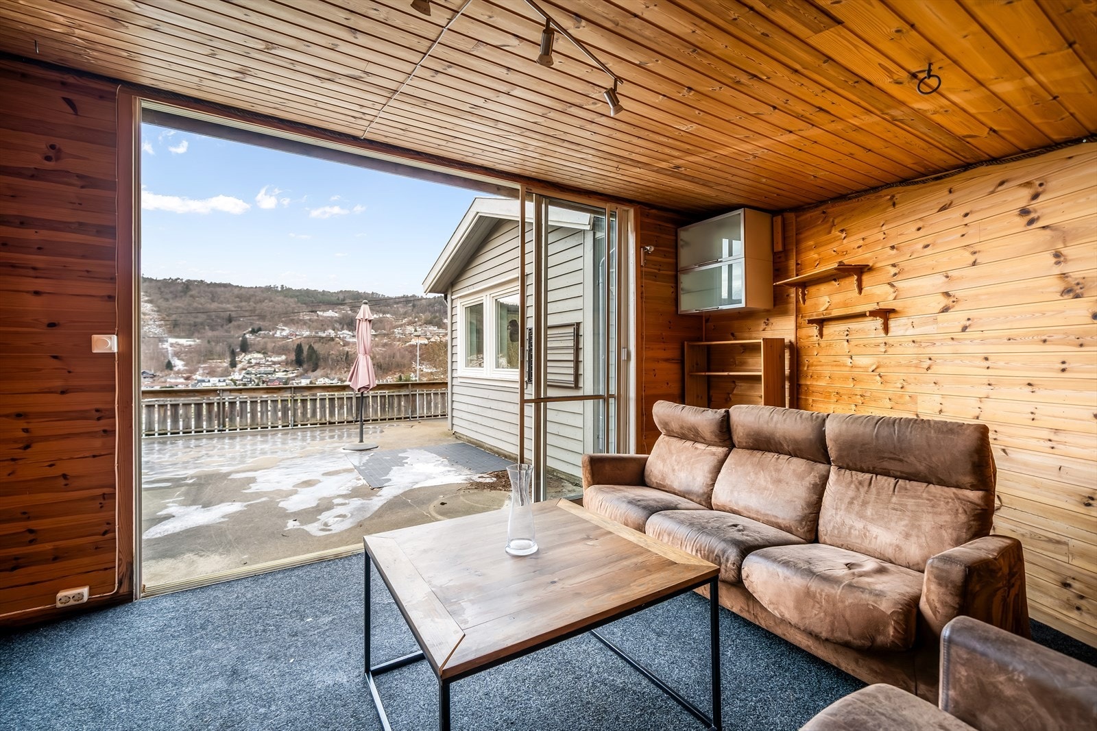 Utestue på terrassen. Galleribilde