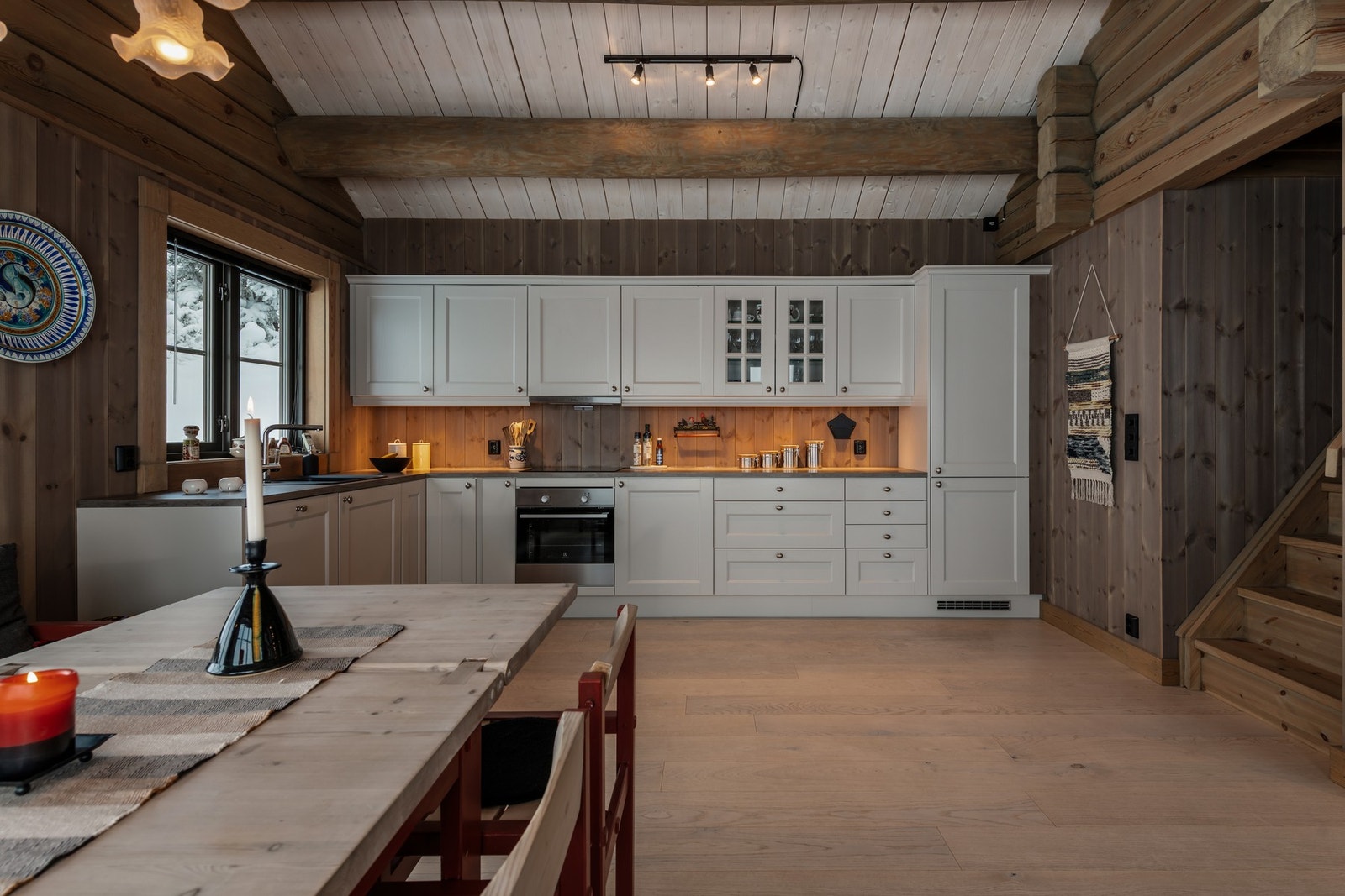 Kjøkkenventilator med avtrekk ut Galleribilde