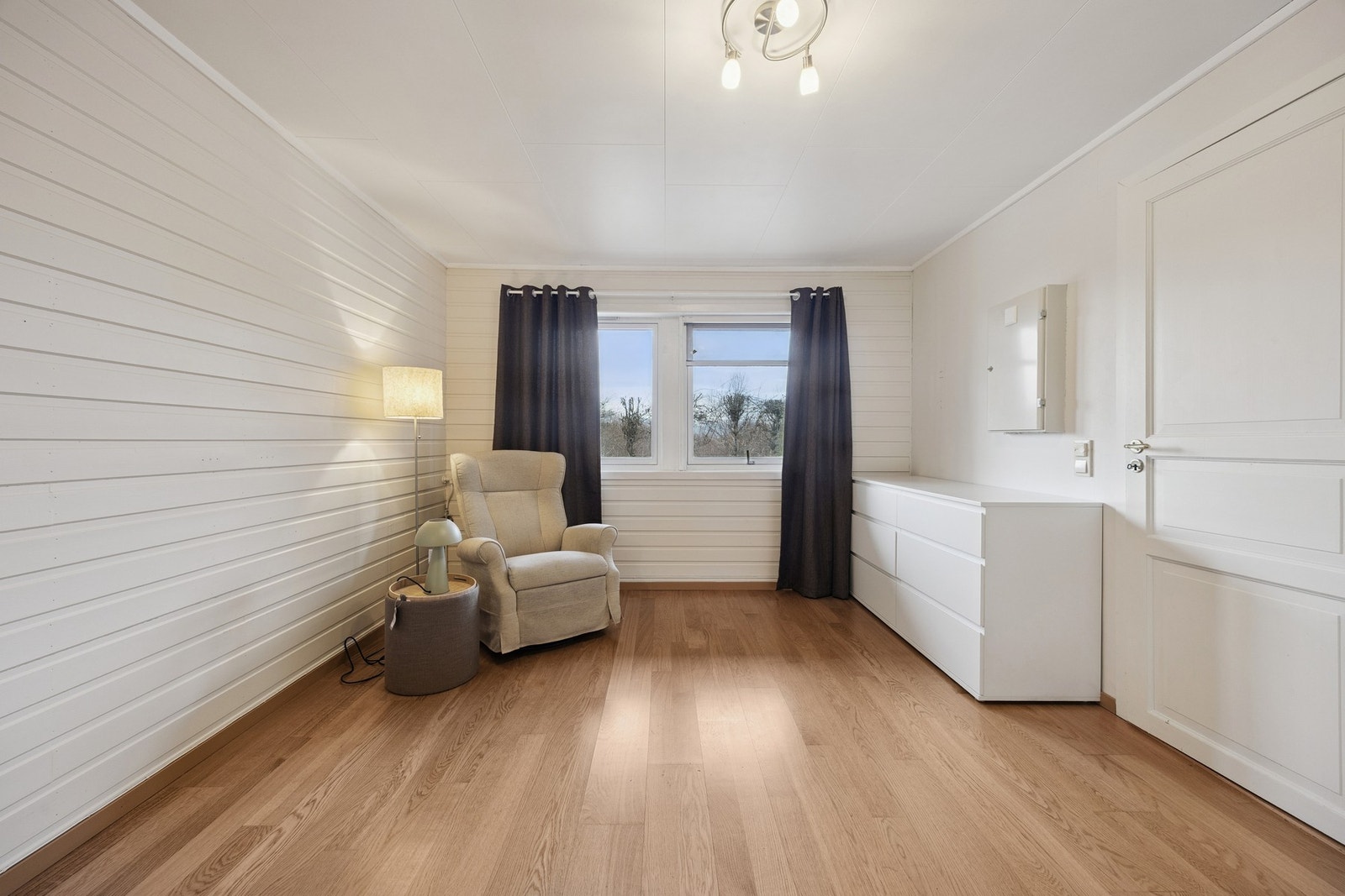 Stue i underetasje Galleribilde