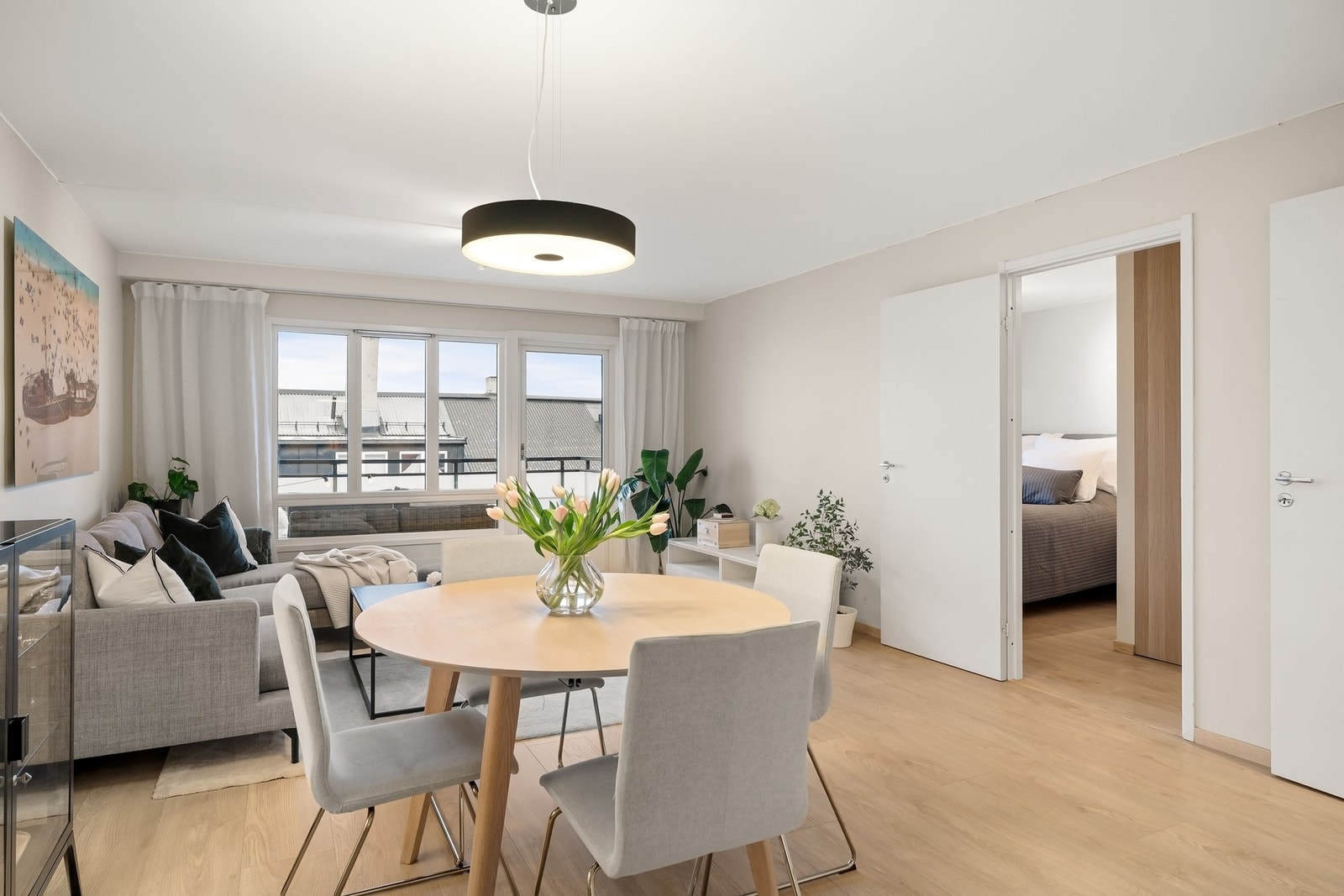 Terskelfrie dørkarmer. Galleribilde