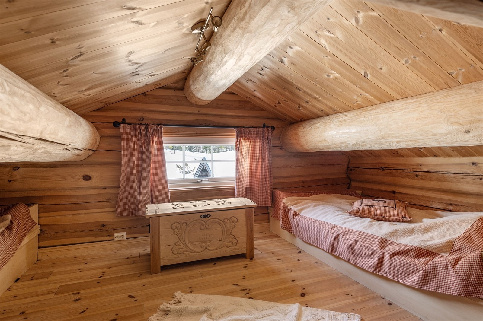 2 sengeplasser på hemsen Galleribilde