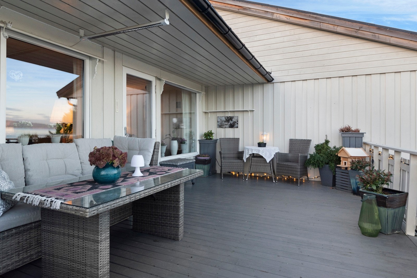 Terrasse. Galleribilde