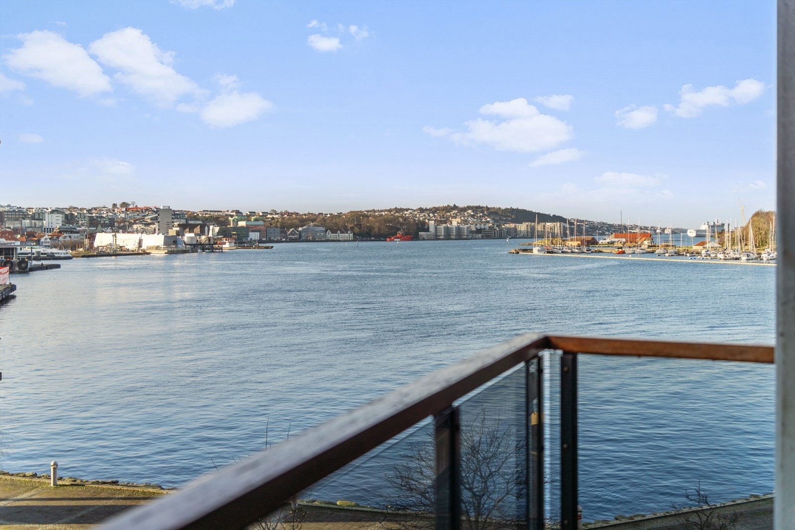 Utsikt til innseilingen Galleribilde