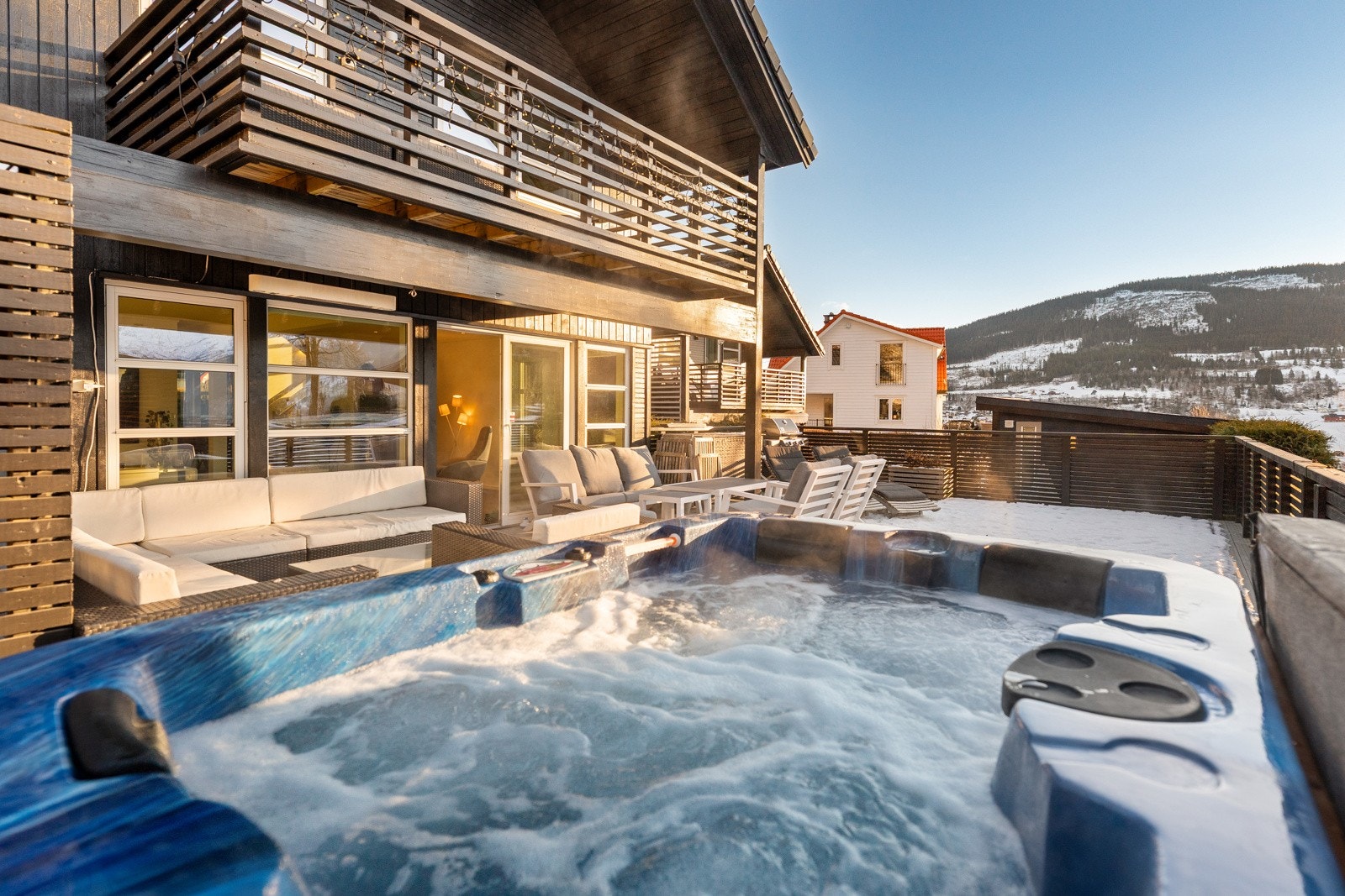 Terrasse med boblebad Galleribilde