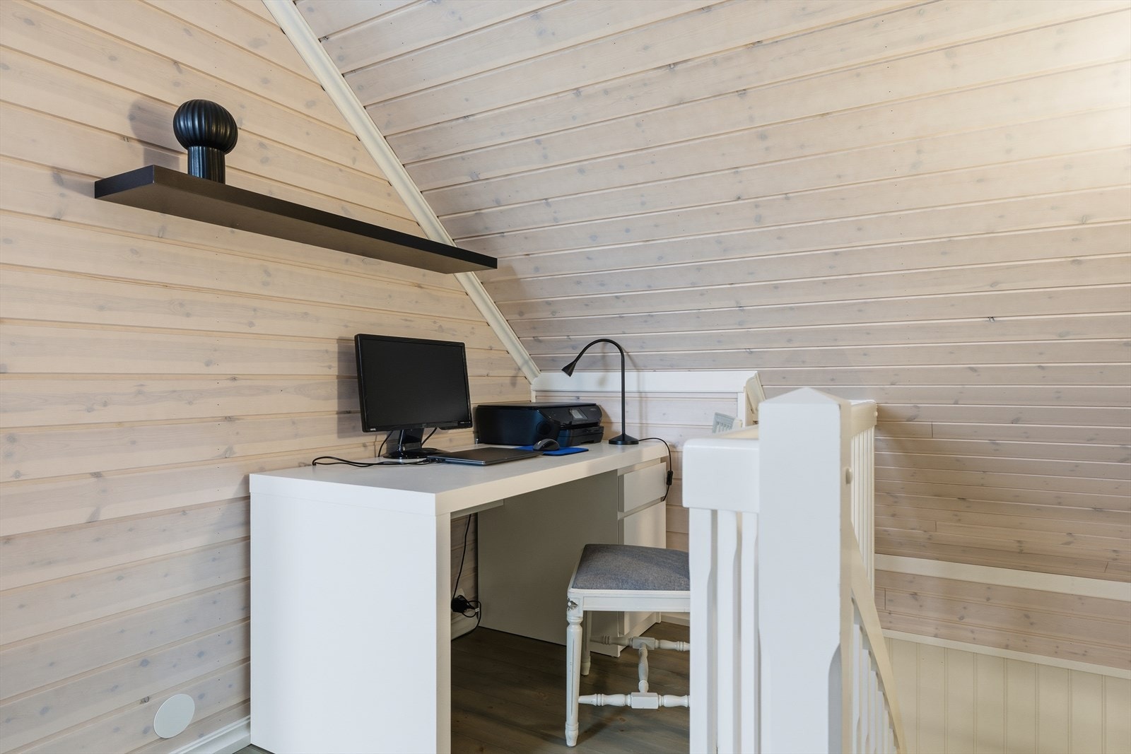 Kontorkrok i 2.etasje, perfekt for hjemmekontor. Galleribilde