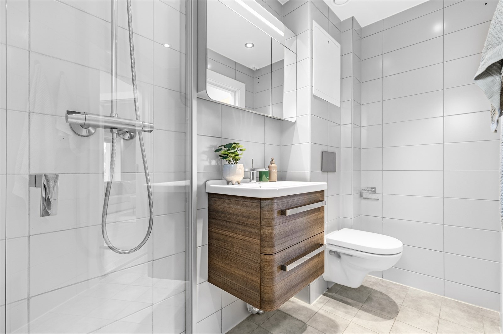 Badet ble modernisert i regi av borettslaget i perioden 2014/2015 Galleribilde