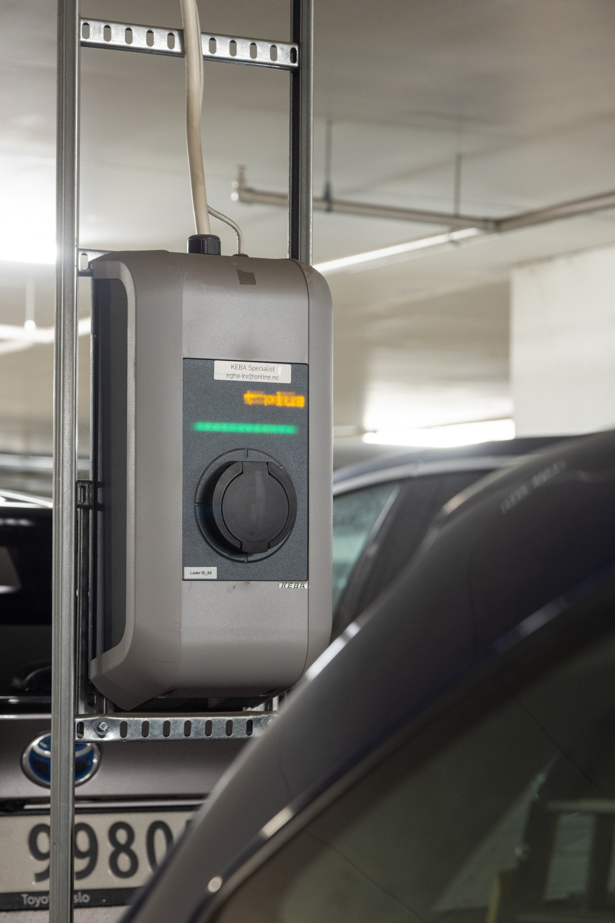 Her er det montert lader. Galleribilde