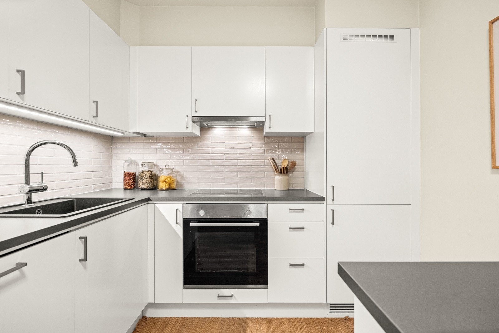 Integrerte hvitevarer medfølger. Galleribilde