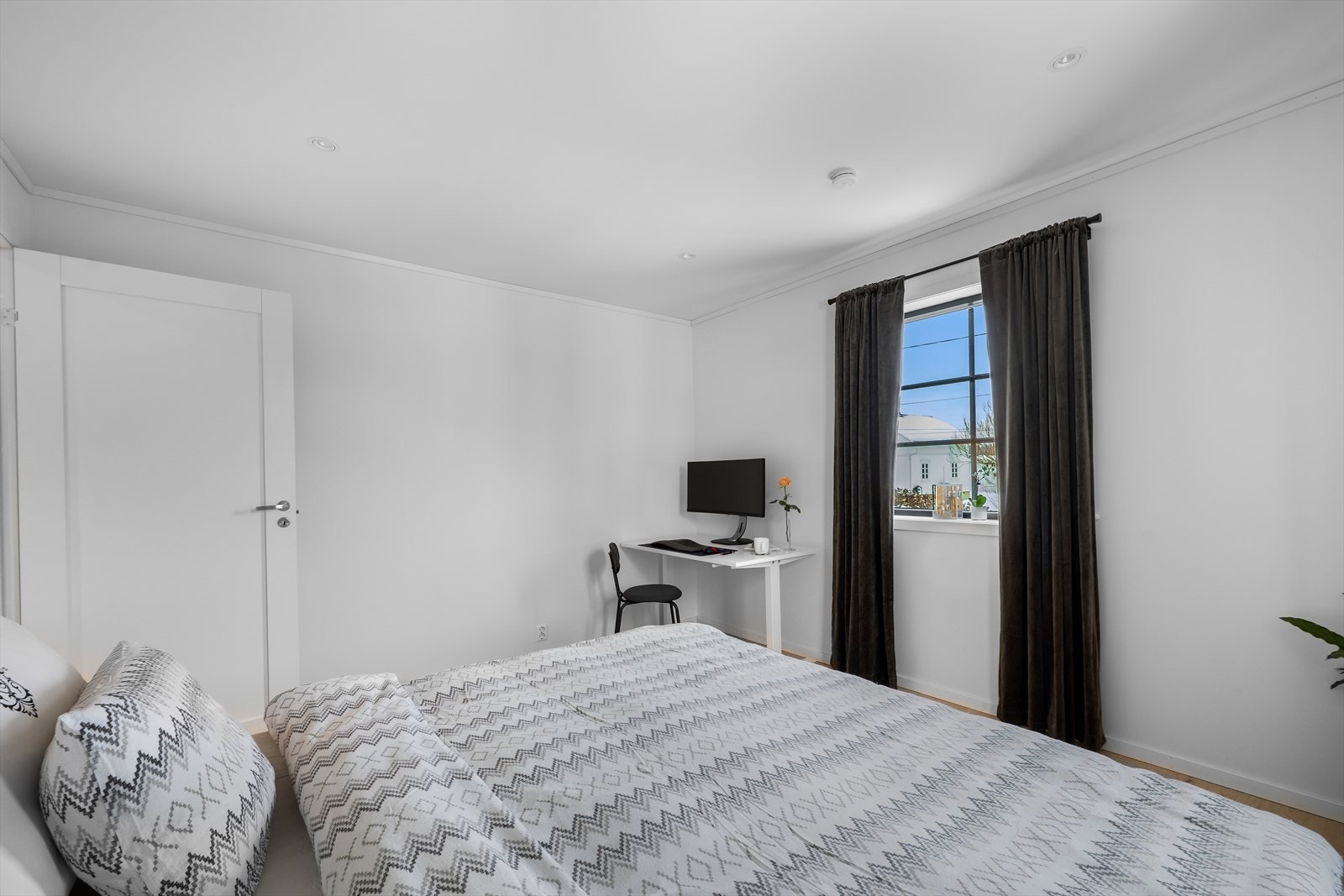 Soverom nr. 2. Galleribilde