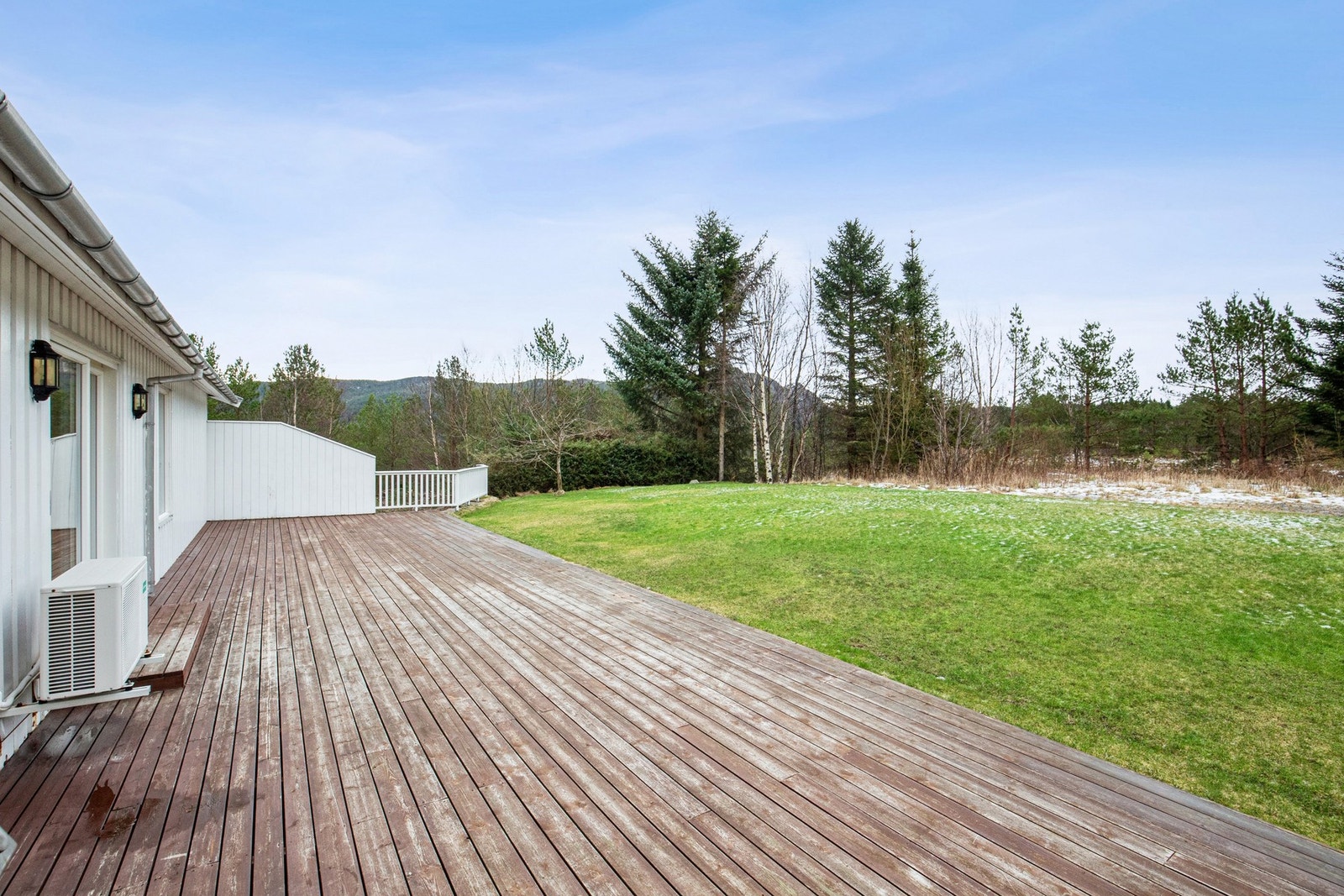 Sydøstvendt markterrasse Galleribilde