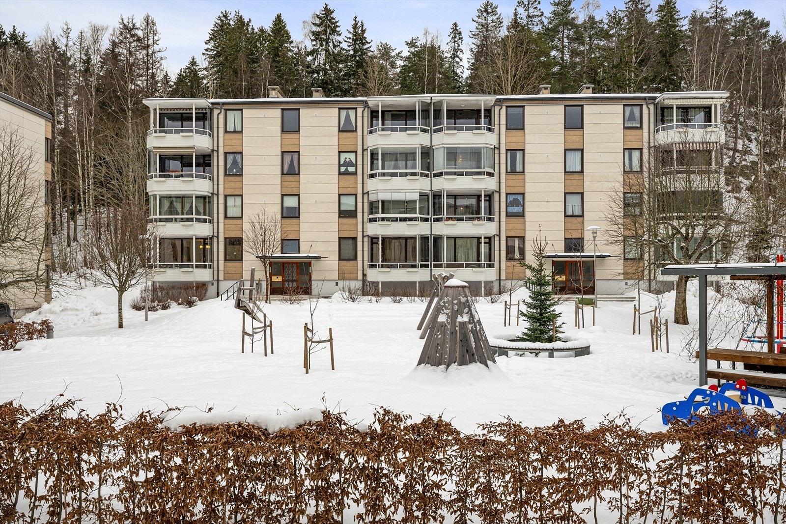 Fasade. Galleribilde