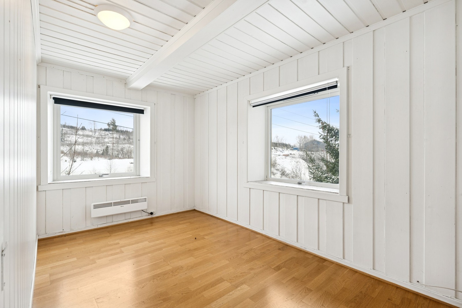 Boligen har totalt 4 soverom og du finner to av de i 1. etasje. Galleribilde