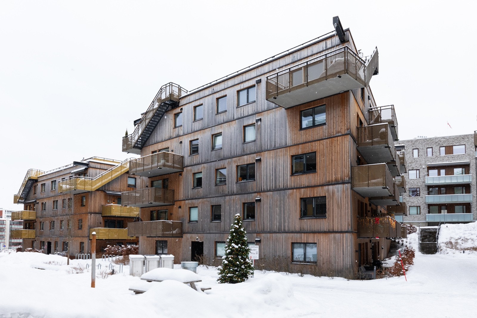 Bergerveien 3 - Boligen ligger i et særdeles hyggelig boligsameie. Området oppfattes som rolig og trivelig med hyggelige naboer Galleribilde