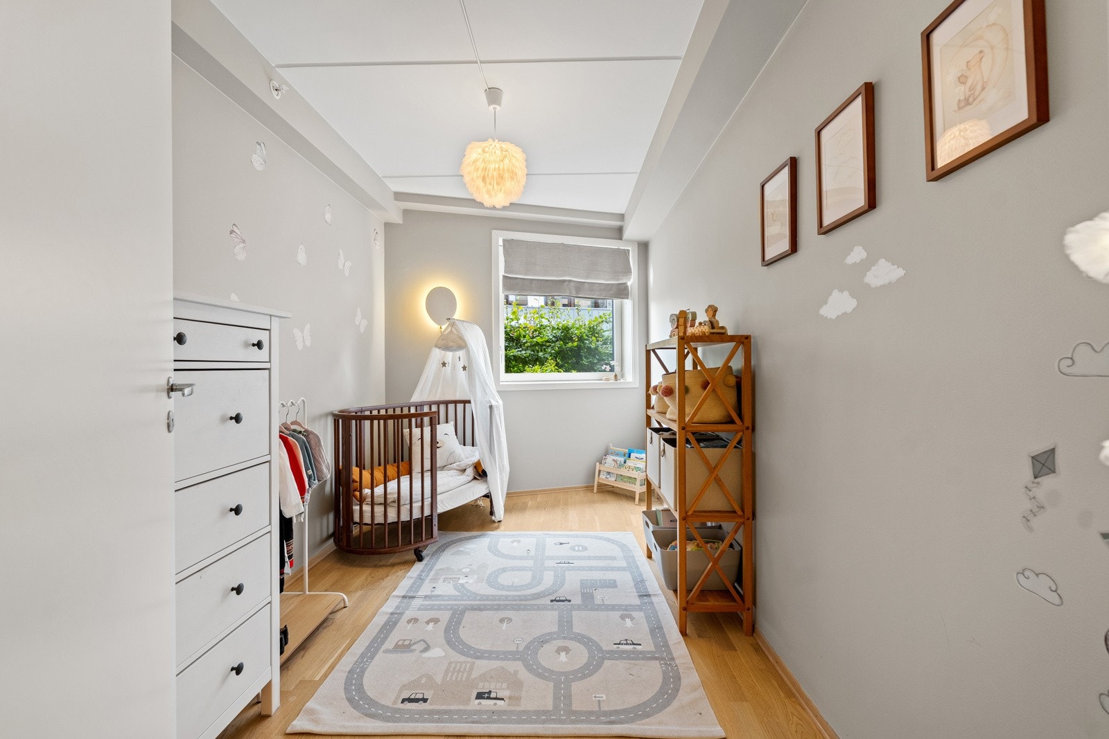 Soverom 2/ barnerom Galleribilde