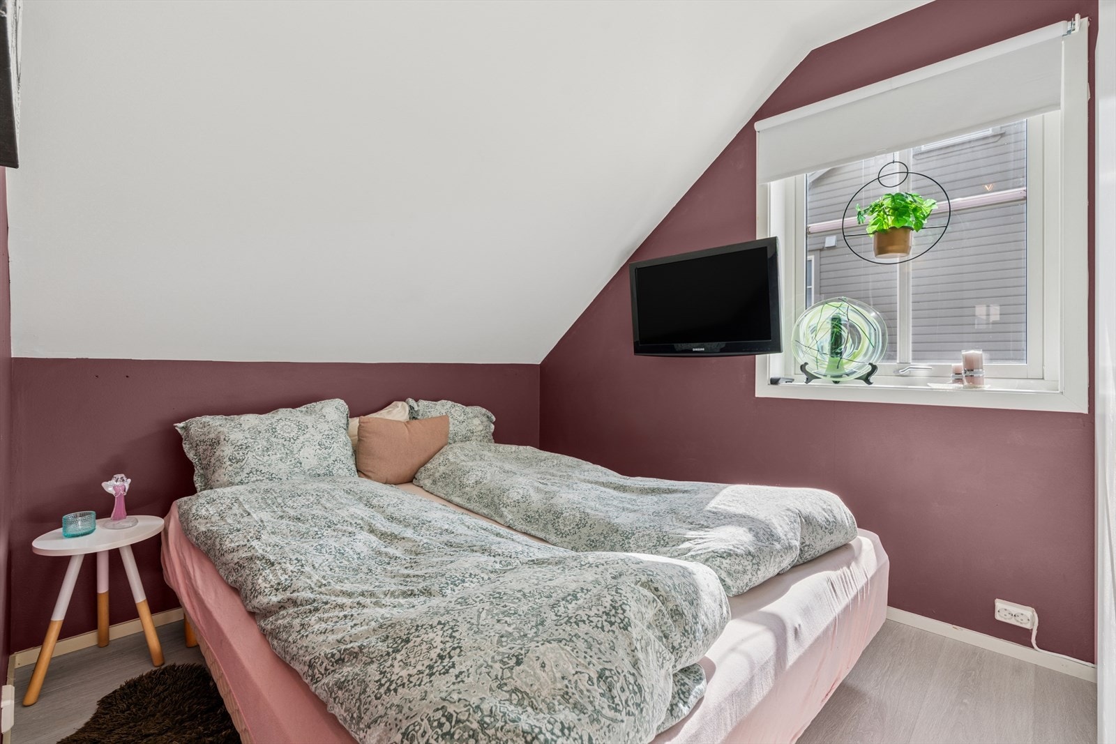 Soverom nr. 2. Galleribilde