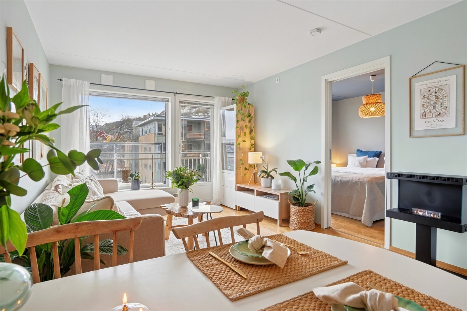 Fra stuen har du direkte utgang til boligens balkong. Galleribilde