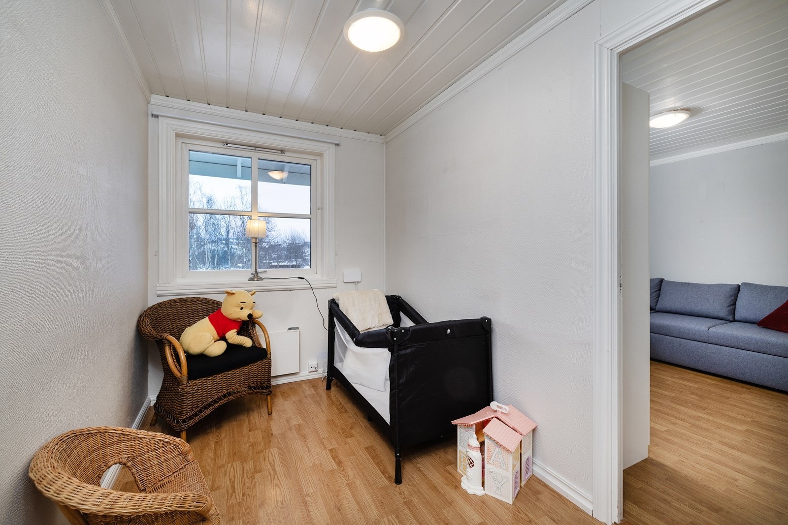 Boligens fjerde soverom, ideelt som et mindre barnerom eller kontor. Fra opprinnelige byggetegninger er boligen tegnet inn med 4 soverom. Galleribilde