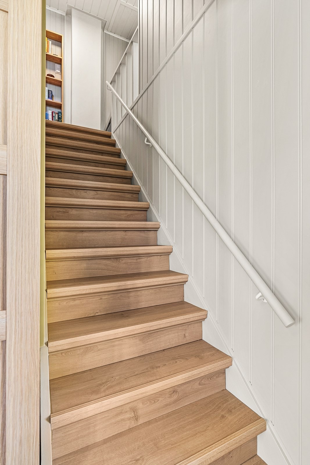 Adkomst til 2. etasje Galleribilde