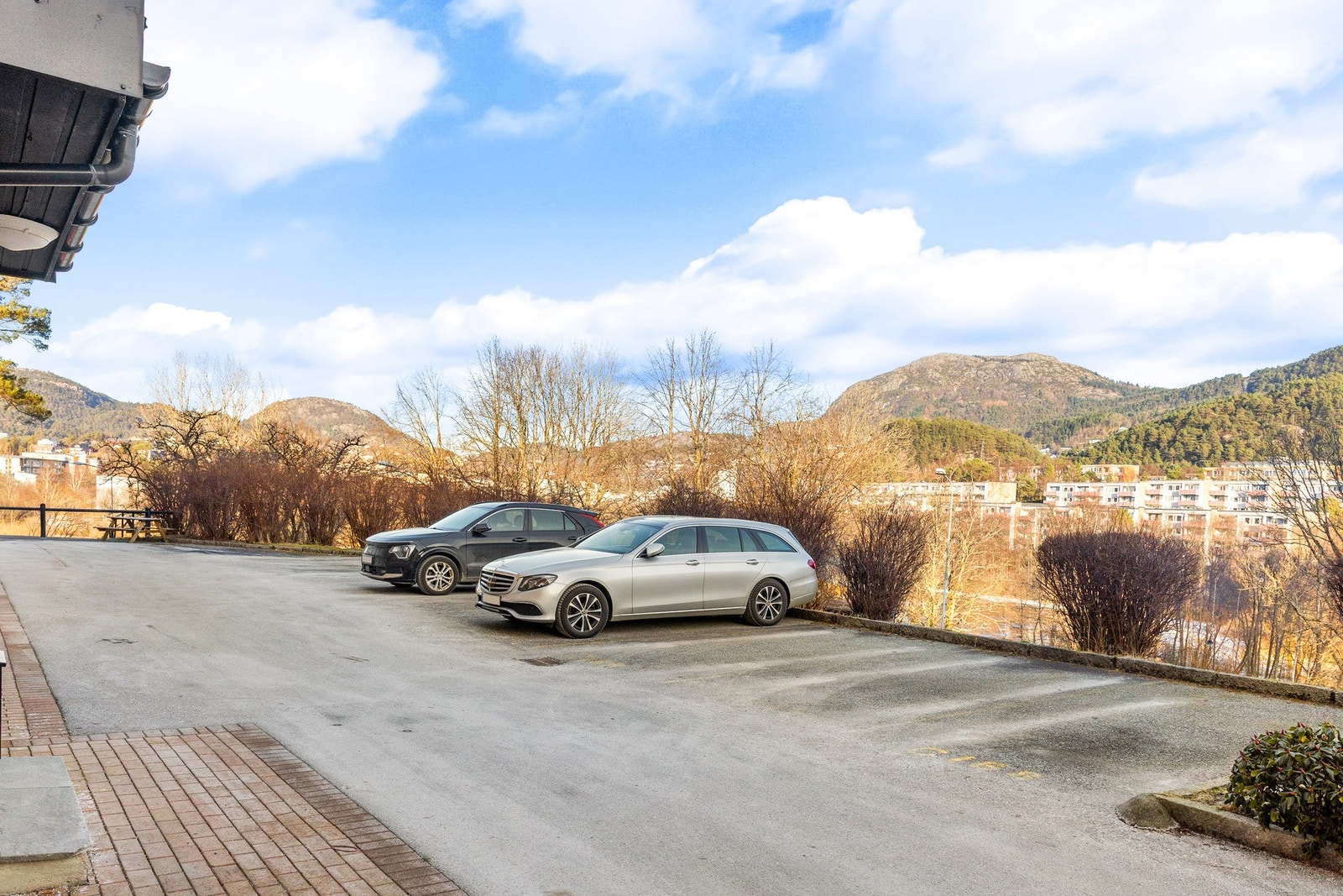 Det er mulighet for parkering. Galleribilde