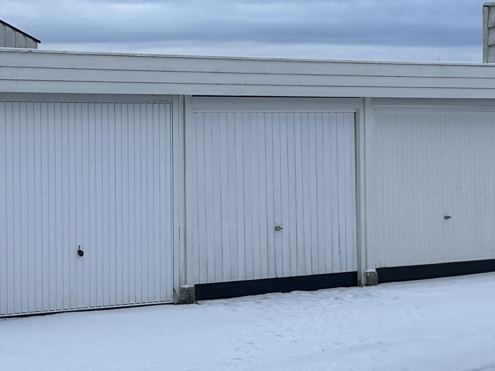 Garasjeplass Galleribilde