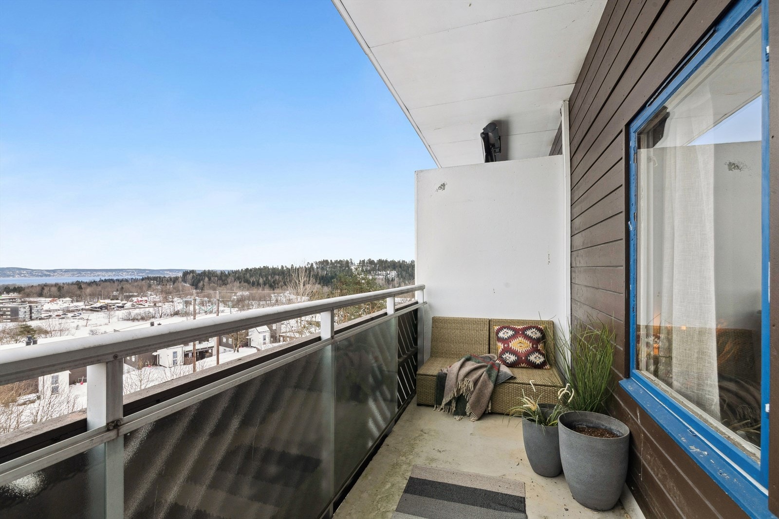 Terrasse med fjordutsikt Galleribilde