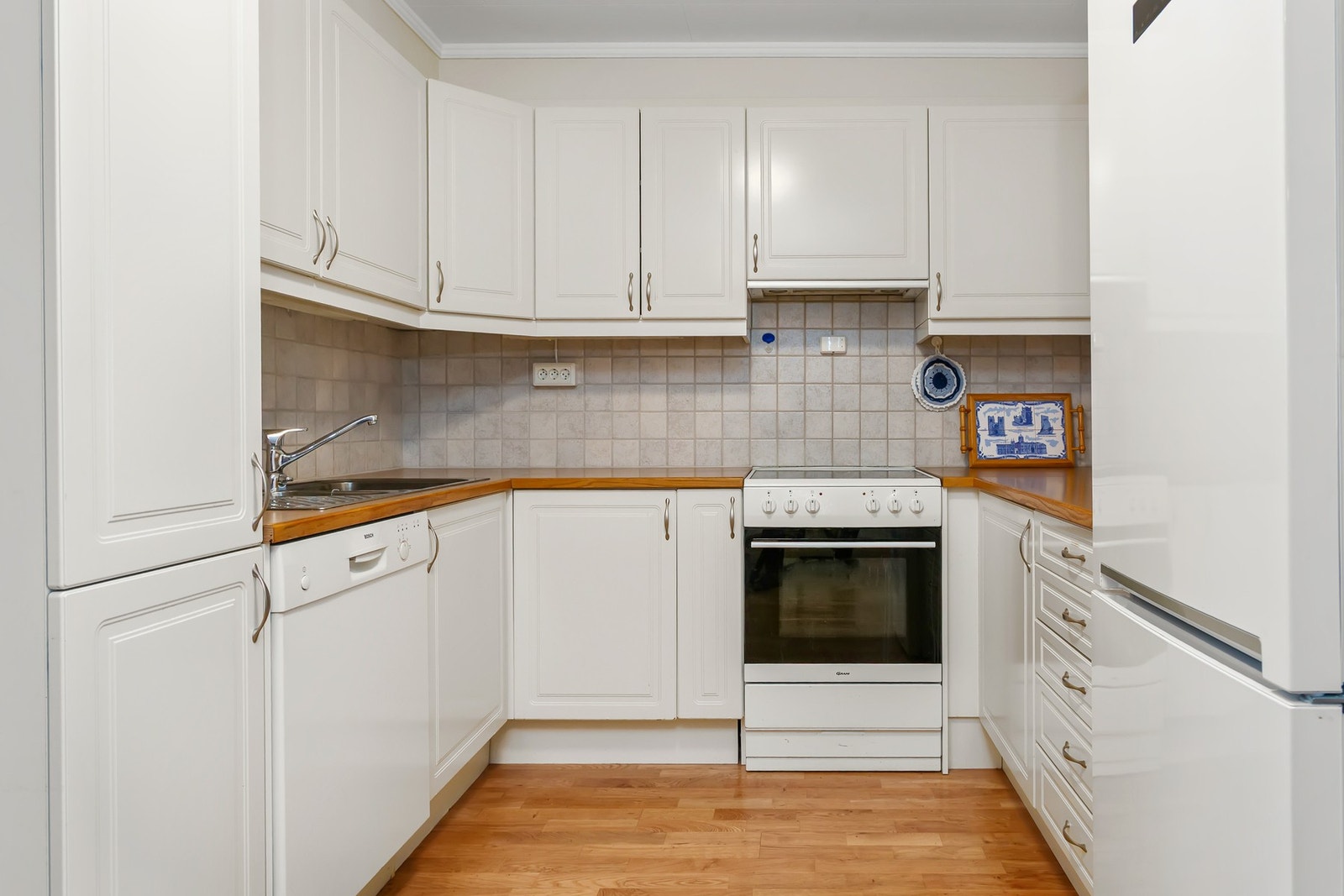 Kjøkkenet er på 14m². Galleribilde