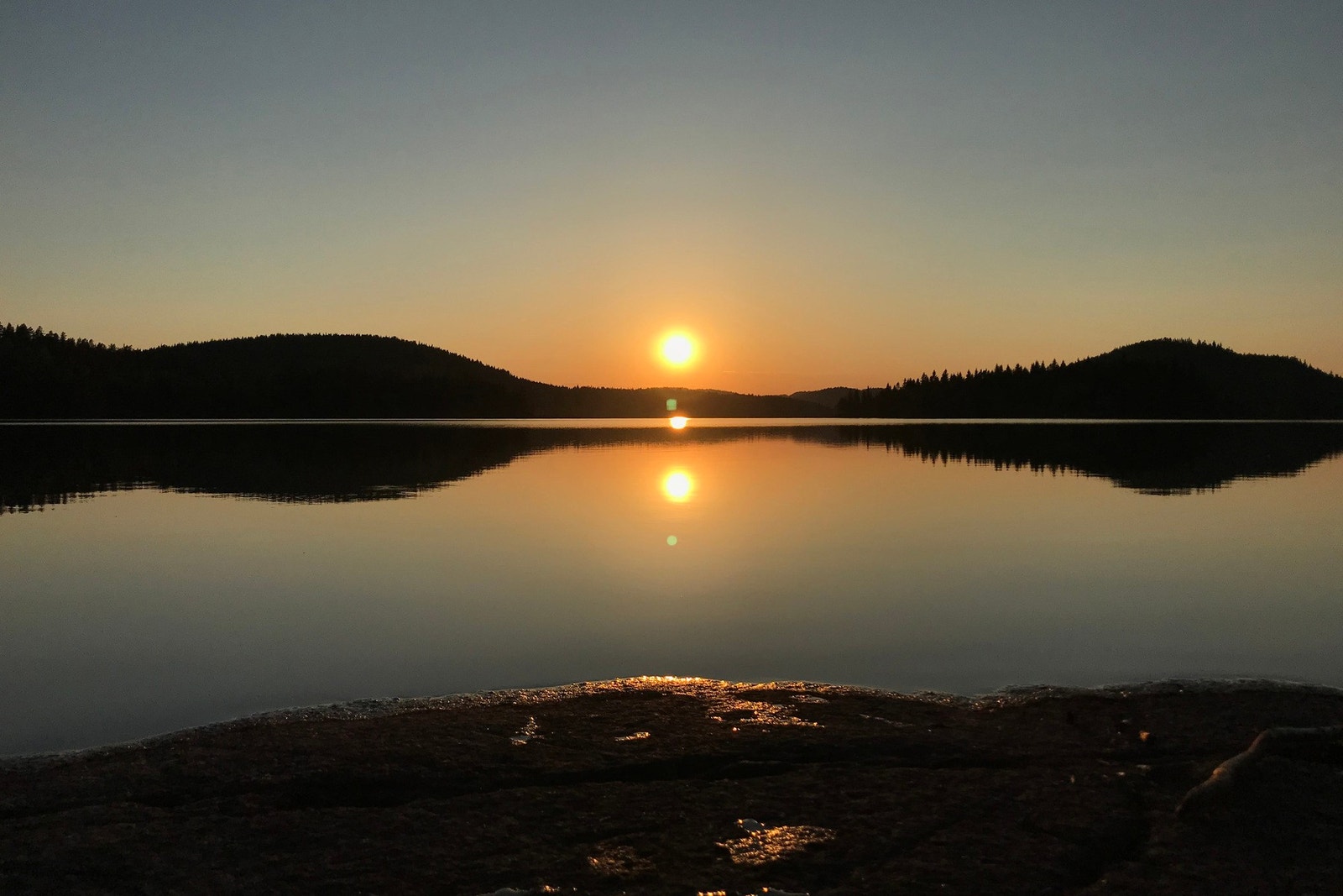Det er kort vei til flotte turområder, og vakre Hajern byr på muligheter for padling og bading, i tillegg til langstrakte turstier Galleribilde