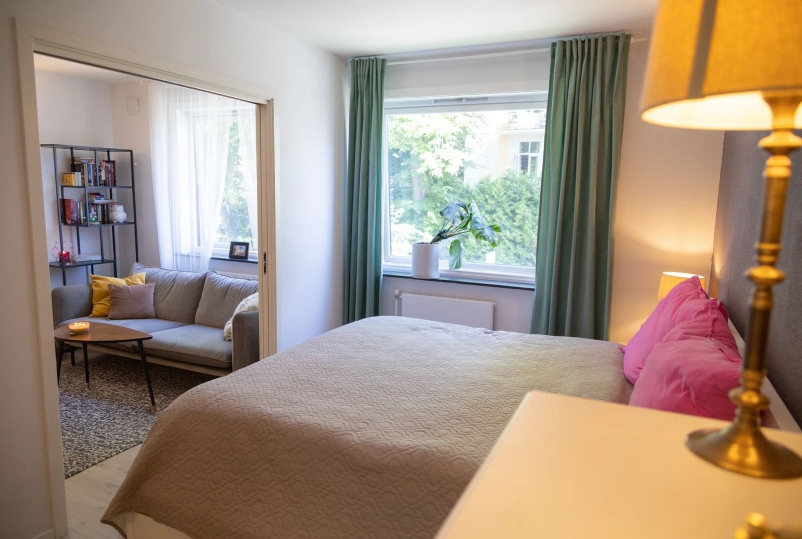 Soverom med god plass. Galleribilde