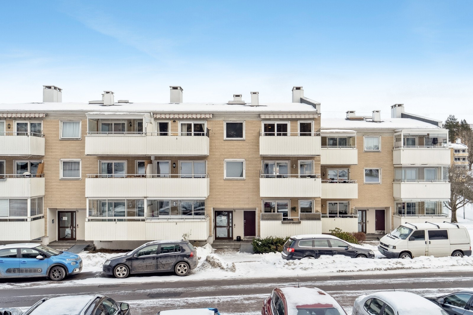 Leiligheten ligger i et veldrevet borettslag på Manglerud. Galleribilde