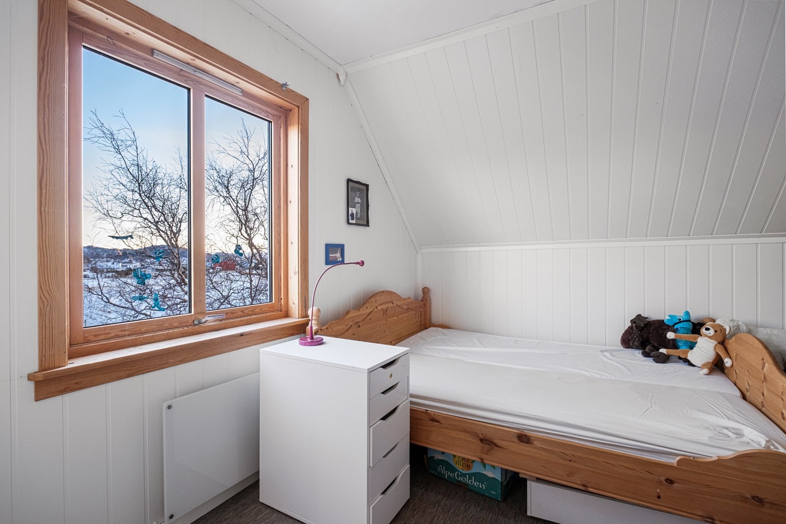 Soverom på loft. Galleribilde