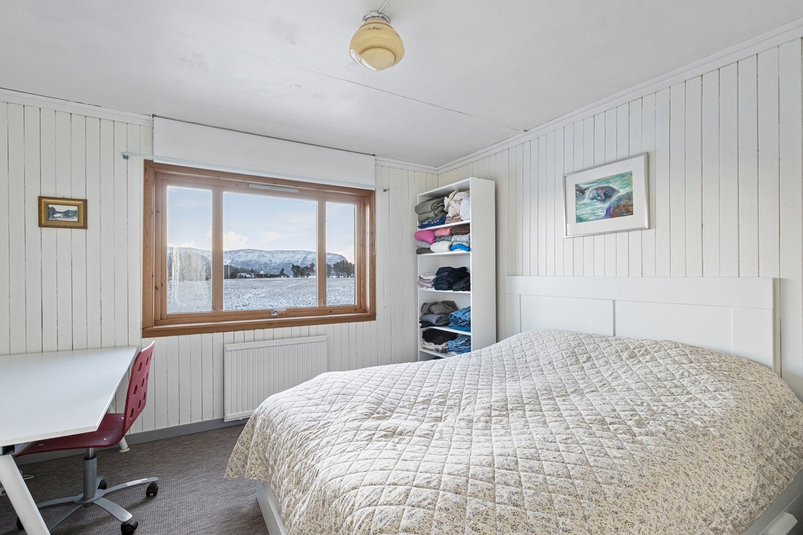 Soverom på loft Galleribilde