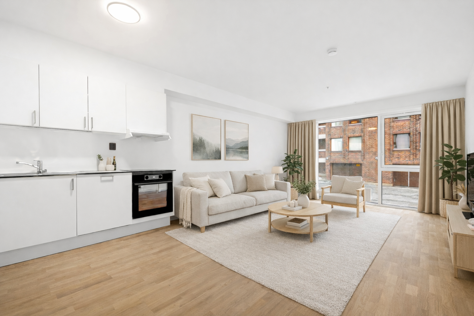 Velkommen til en splitter ny leilighet i Reier Søbstads veg 16 - en del av det attraktive nybyggprosjektet Saupstad Torg. Her bor du i hjertet av et helt nytt bydelssentrum med servicetilbud, kollektivtransport og bymarka like ved! (Digitalt møblert) Galleribilde