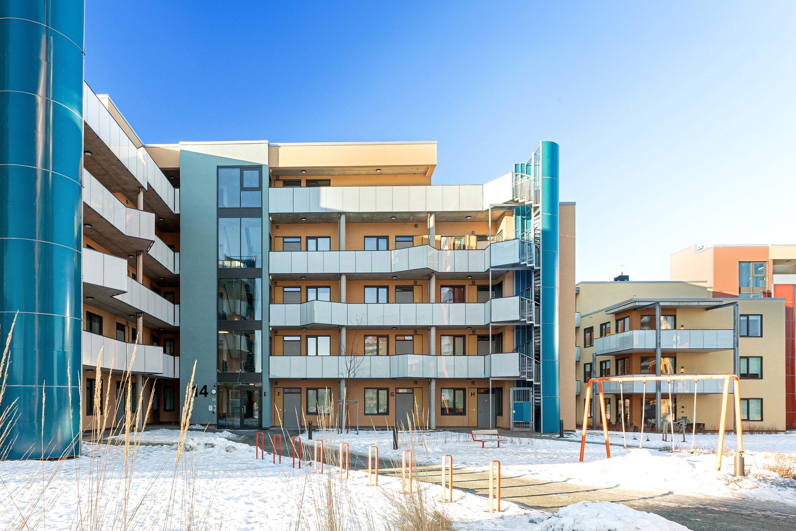 Leiligheten har en sentral beliggenhet på Valentinlyst med flott uteområde. Galleribilde