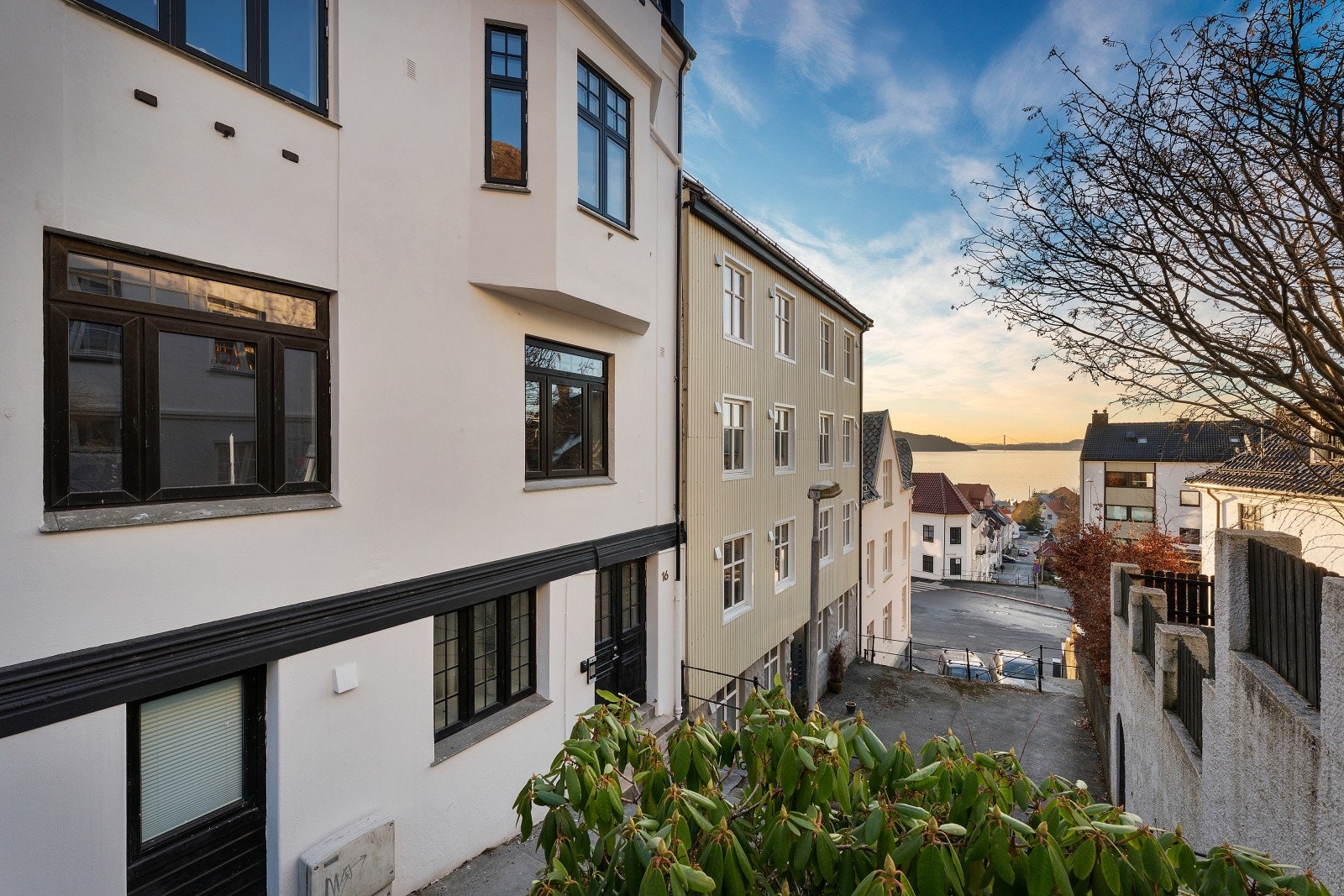 Byggets fasade ble rehabilitert i slutten av 2025 Galleribilde