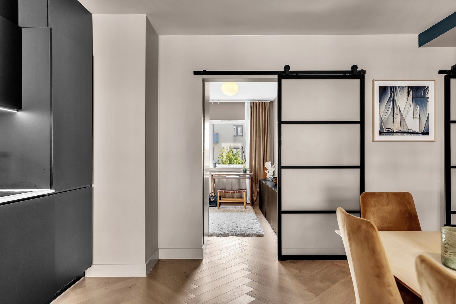 Leiligheten er har to gode soverom. Galleribilde