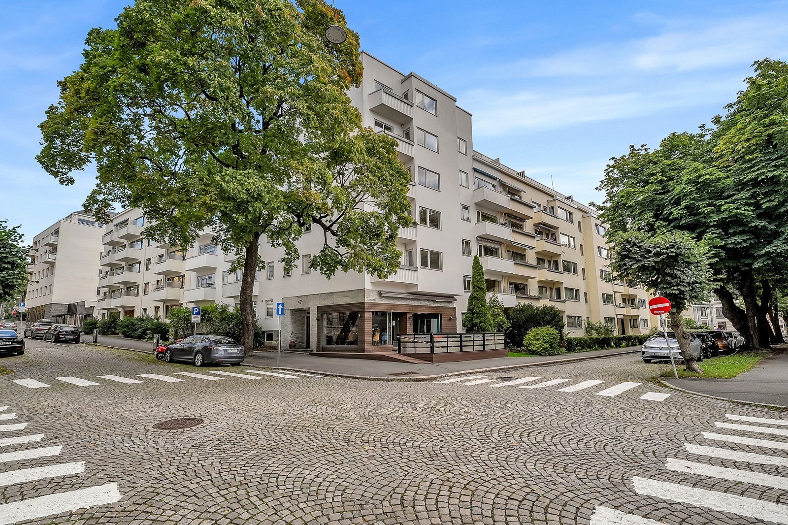 Leiligheten ligger sentralt til på Frogner. Galleribilde