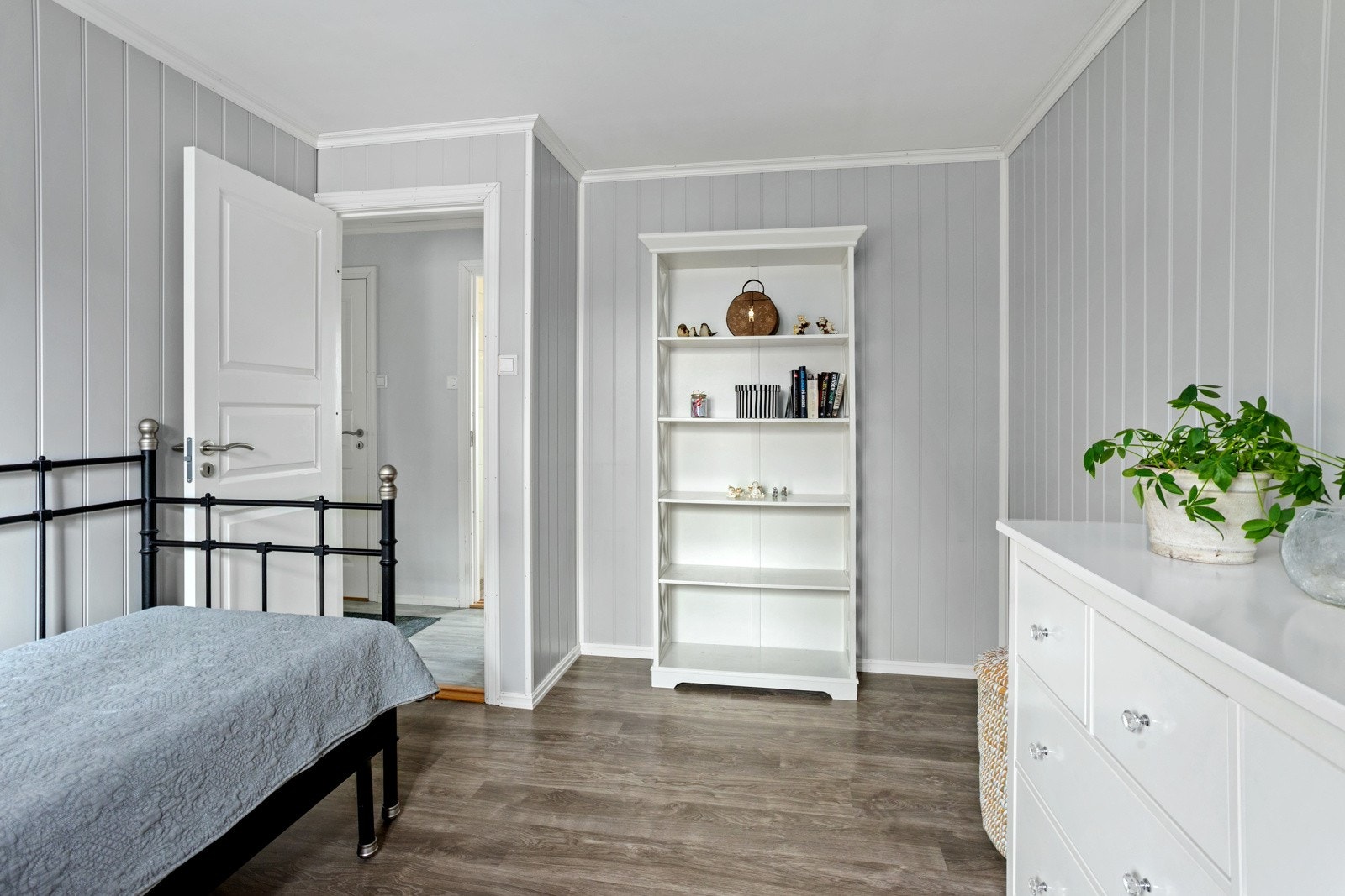 Videre er det plass til ulike oppbevaringsmuligheter. Galleribilde