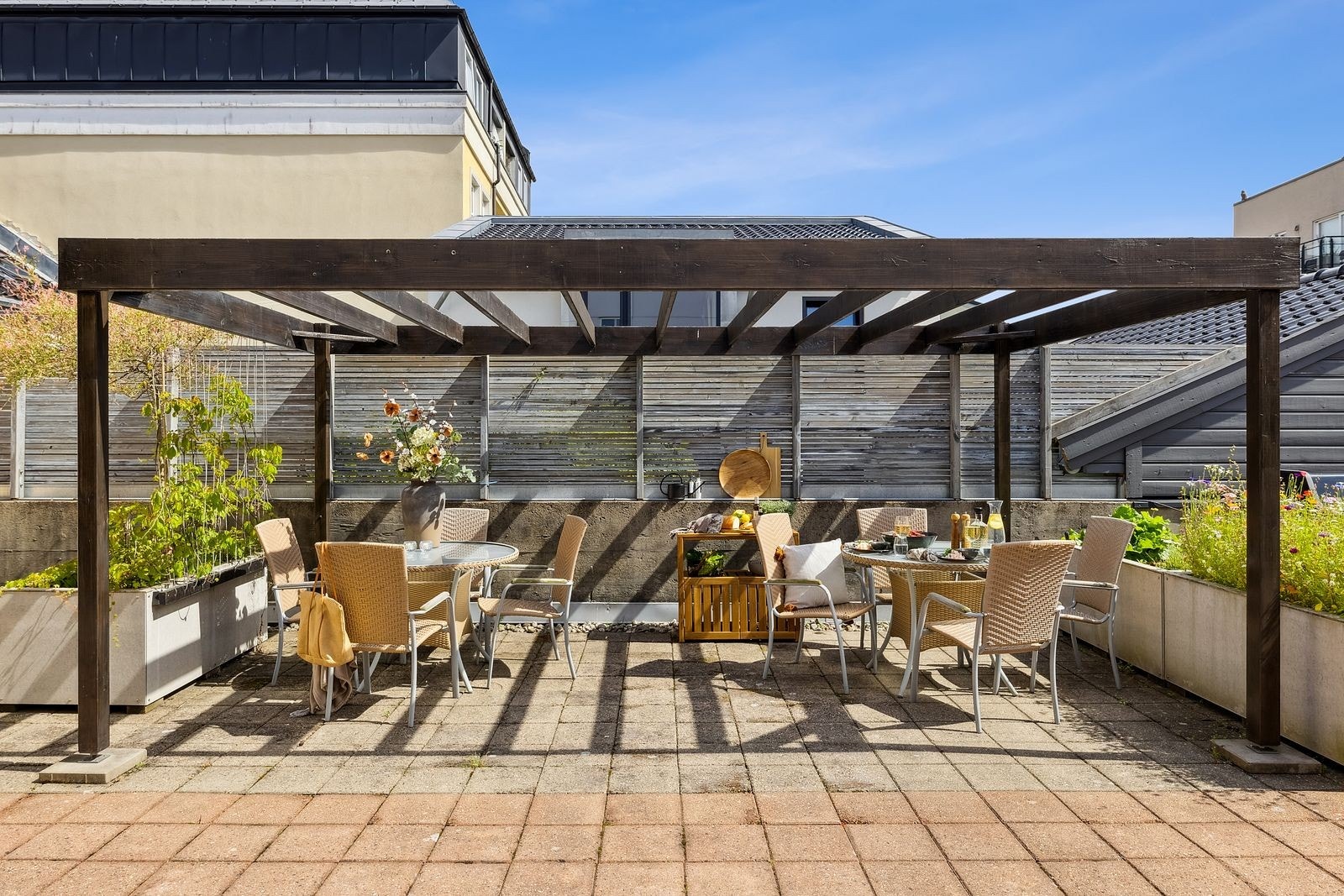 Felles uteområde på bakkeplan. Galleribilde