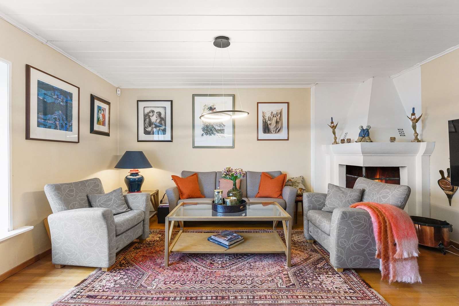 Et sosialt og sentralt samlingspunkt for hele familien. Galleribilde