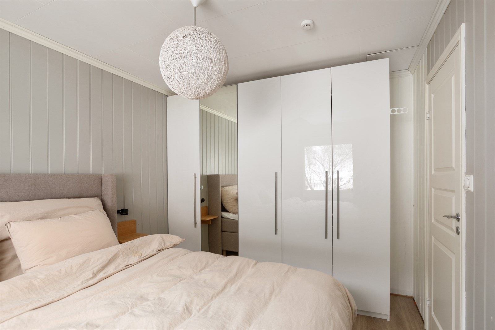 Godt med klesoppbevaring Galleribilde