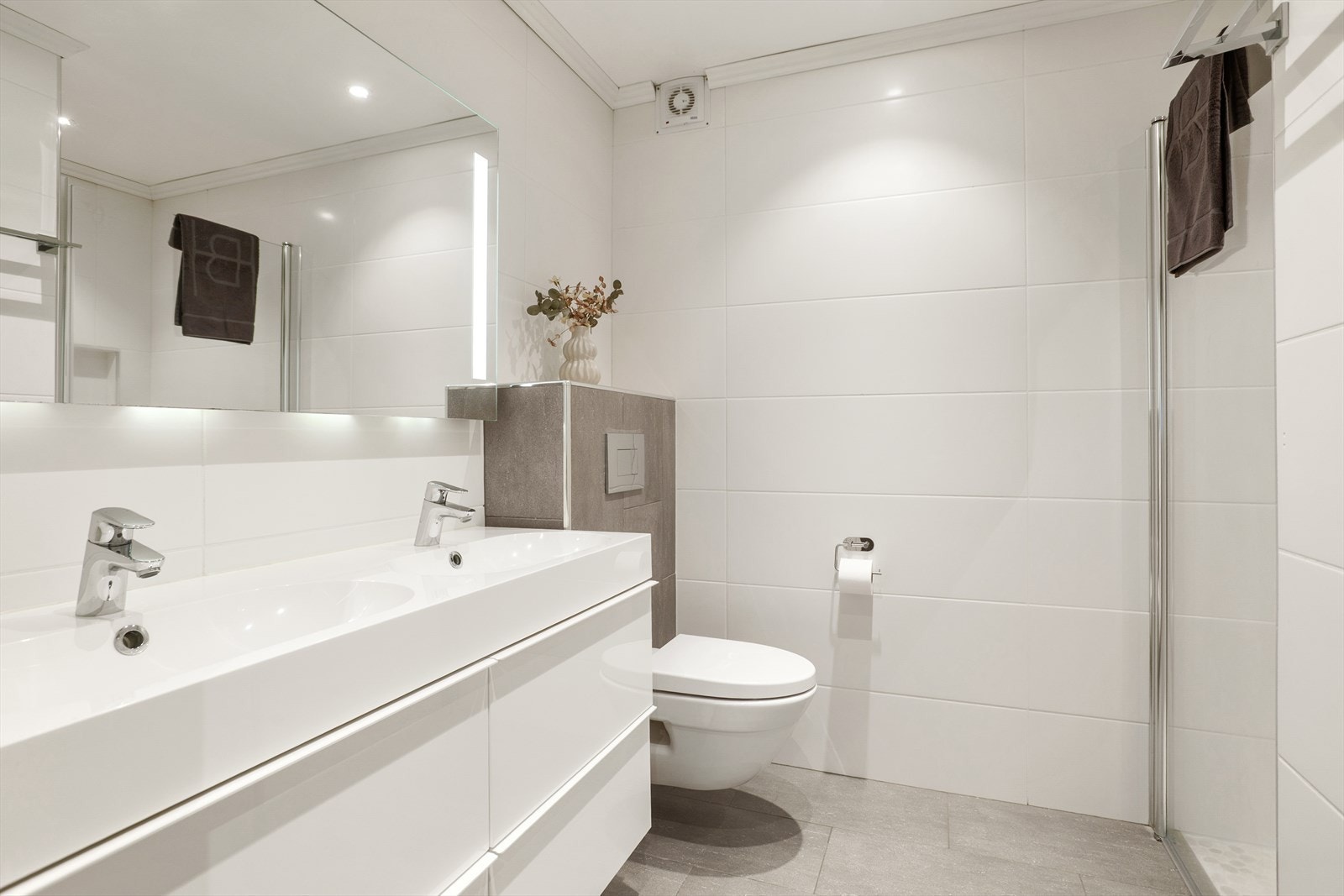 Delikat baderom fra 2014 Galleribilde