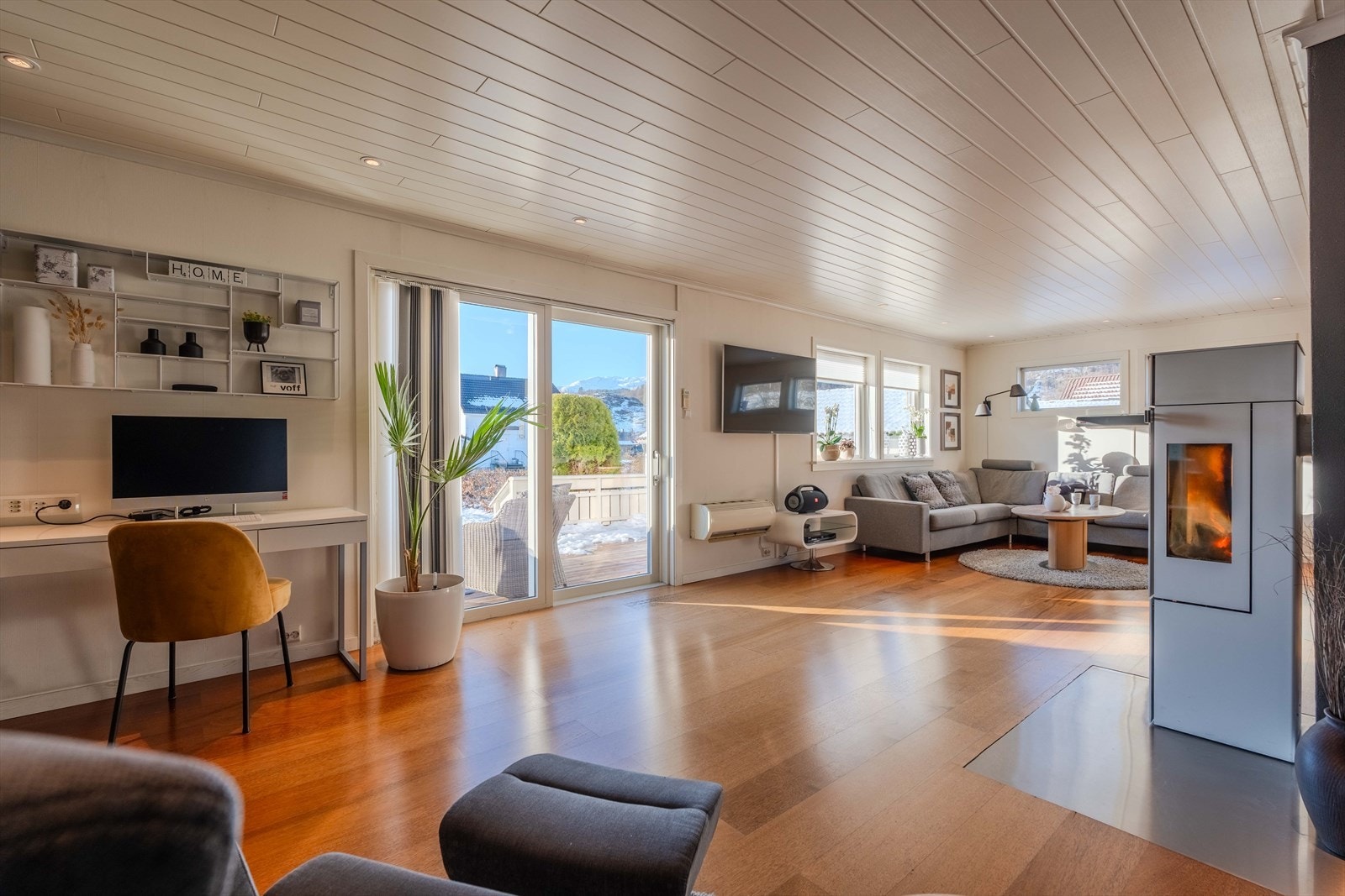 Tiltalende stue Galleribilde