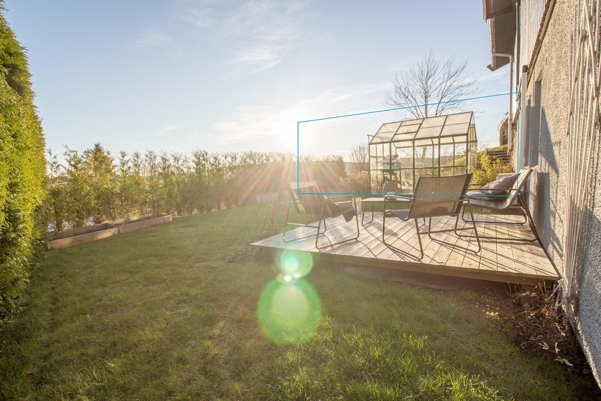 Hageparti utenfor utleiedel, grense ved drivhus Galleribilde