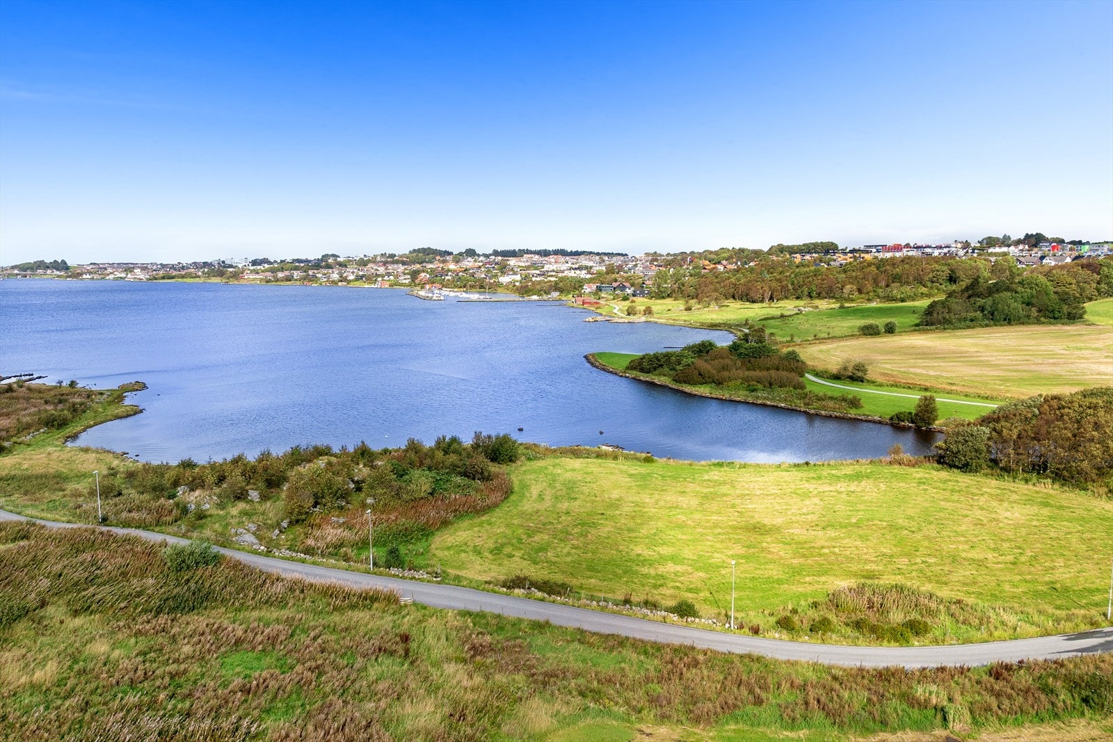 Turstien langs Hafrsfjord Galleribilde