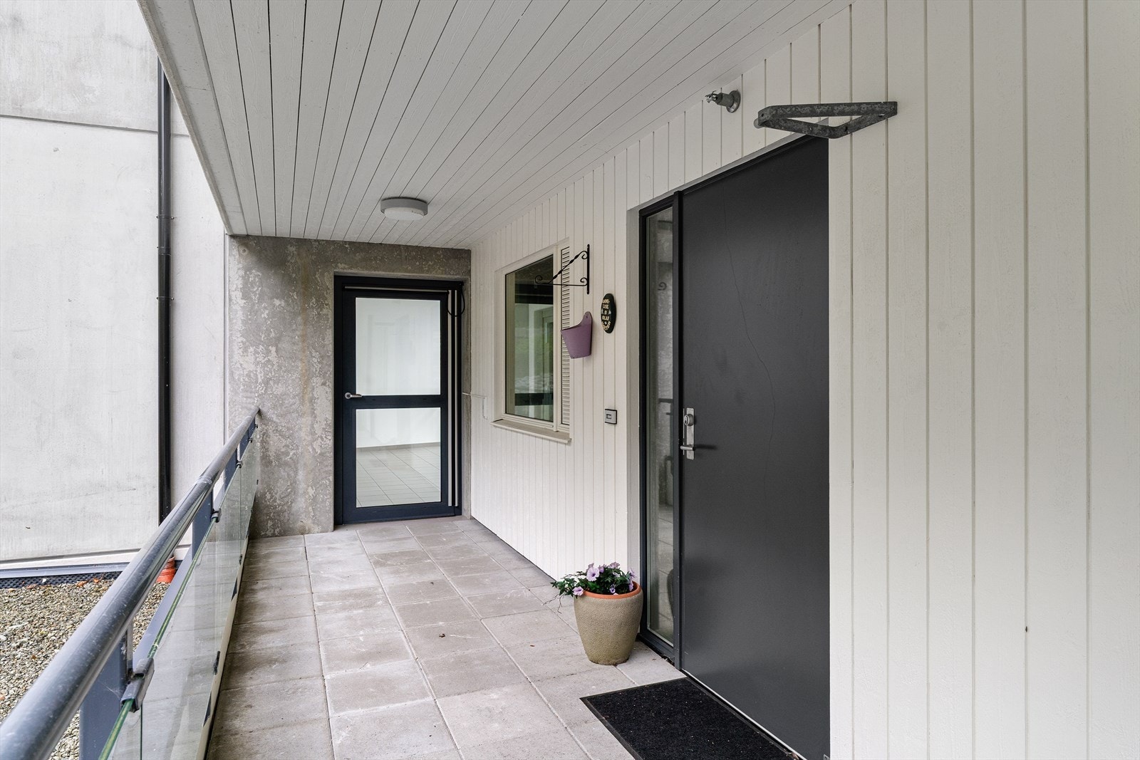 Inngangsparti Galleribilde