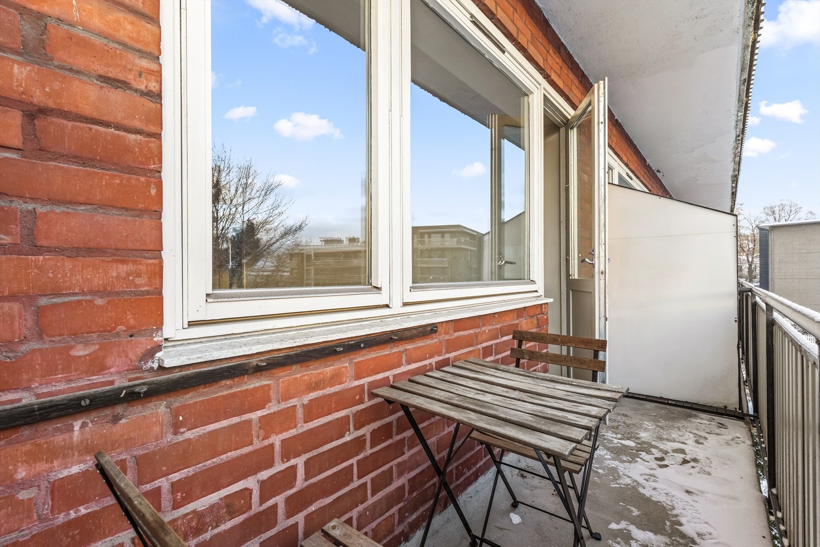 Plass til sittegruppe, og dermed duket for mange koselige stunder. Galleribilde